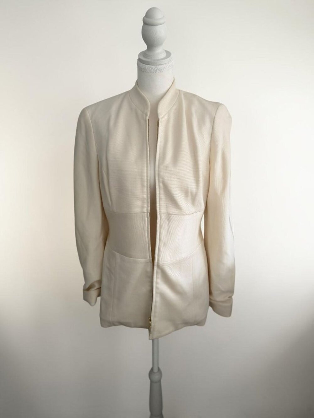 WORTH Vintage Cream Blazer Jacket Size 4 Women's